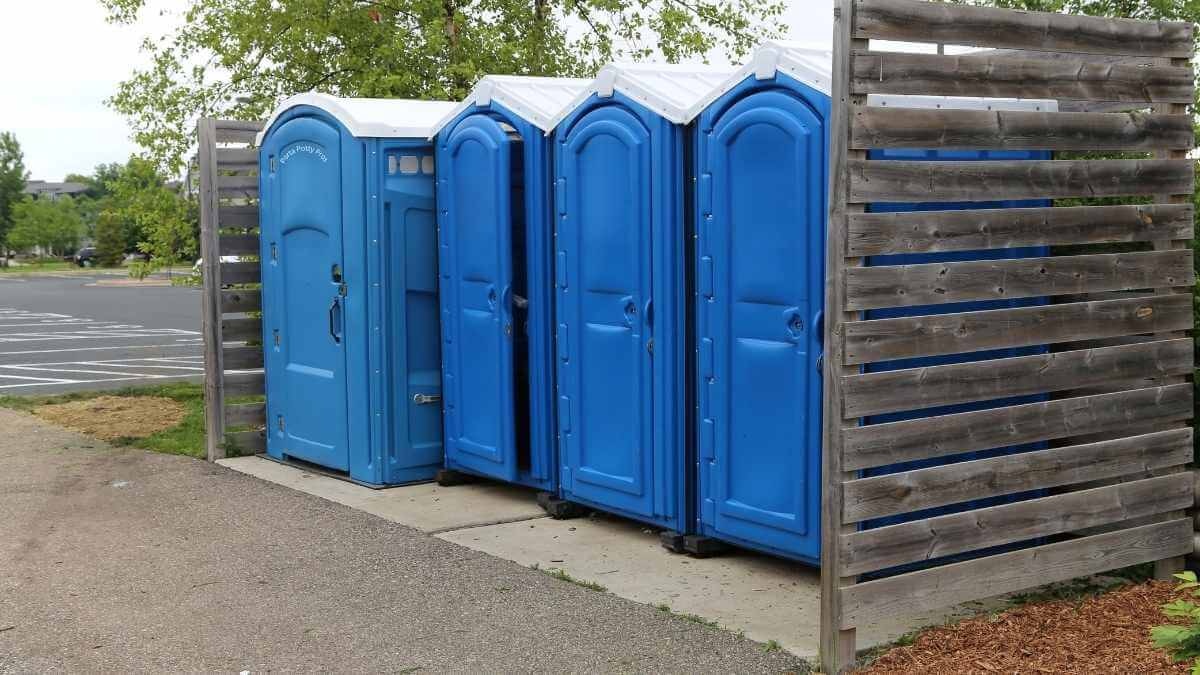 Porta Potty Rental Pros - Affordable Porta Potty Solutions in Flaxton, ND, 58737